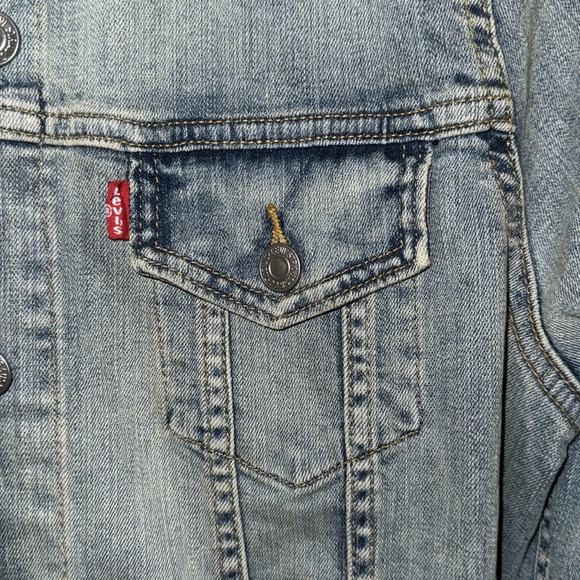 Levis classic denim jacket - Picture 3 of 4